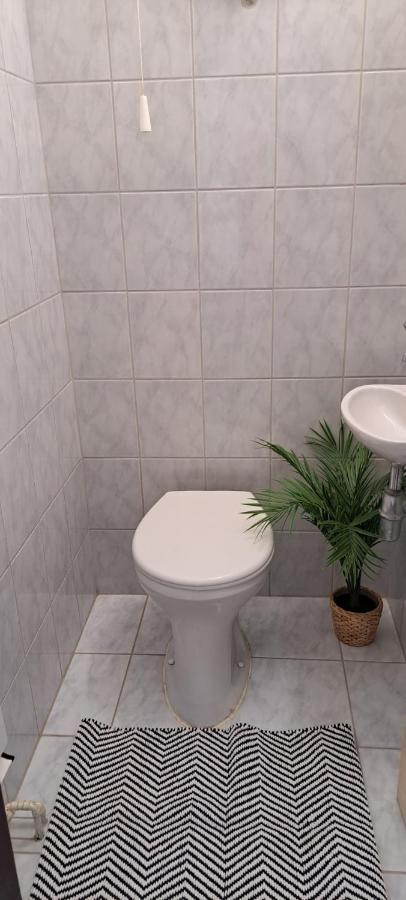 Babi Apartmanhaz Gyenesdiás Zewnętrze zdjęcie