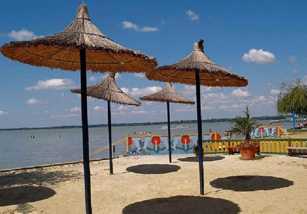 Babi Apartmanhaz Gyenesdiás Zewnętrze zdjęcie