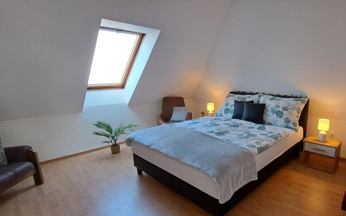 Babi Apartmanhaz Gyenesdiás Zewnętrze zdjęcie